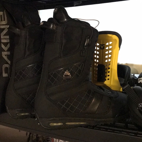 burton ruler imprint 2 snowboard boots